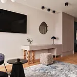 Hoppen House W Centrum Miasta * Radom