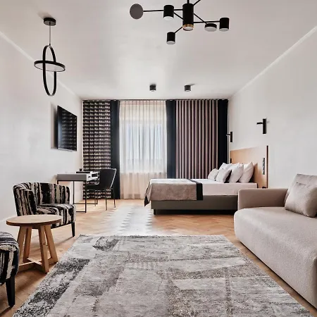 Apartment Hoppen House W Centrum Miasta *