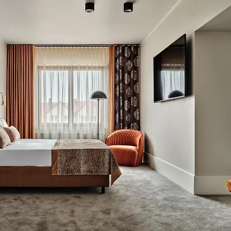 Hoppen House W Centrum Miasta 拉多姆