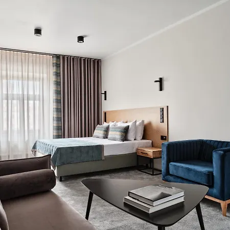 Hoppen House W Centrum Miasta 拉多姆